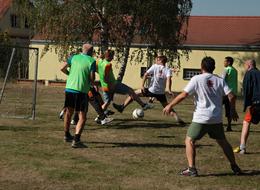 Netradiční fotbalové utkání, foto Miloš Jaroš Netradiční fotbalové utkání, foto Miloš Jaroš